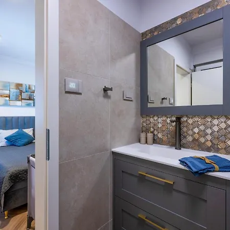 Dom wakacyjny 4 Bedroom Stunning In *